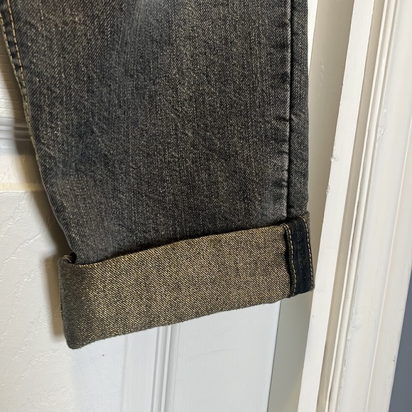 Brunello Cucinelli relaxed low slung jeans with gold undertones - Picture 3 of 5